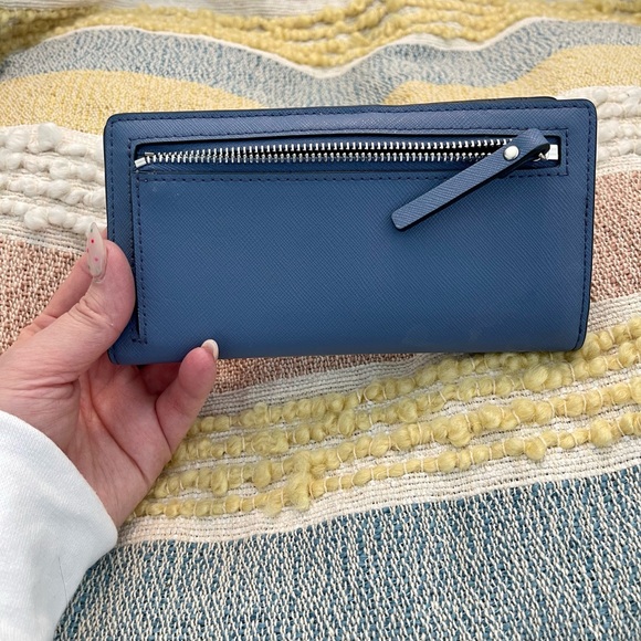 KATE SPADE WALLET! - Picture 4 of 4